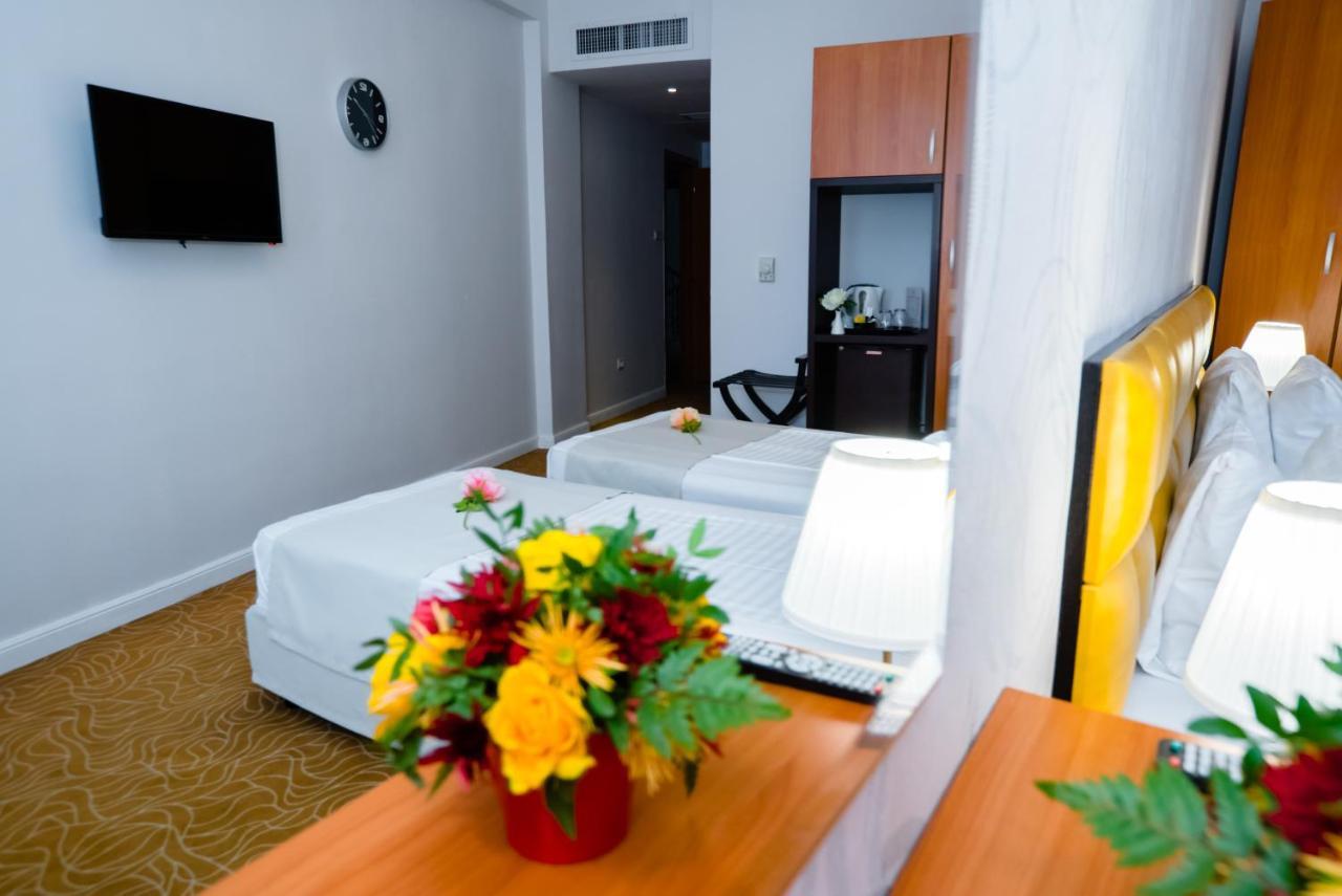Best Western Hotel Lev Or I Bucharest Exterior photo