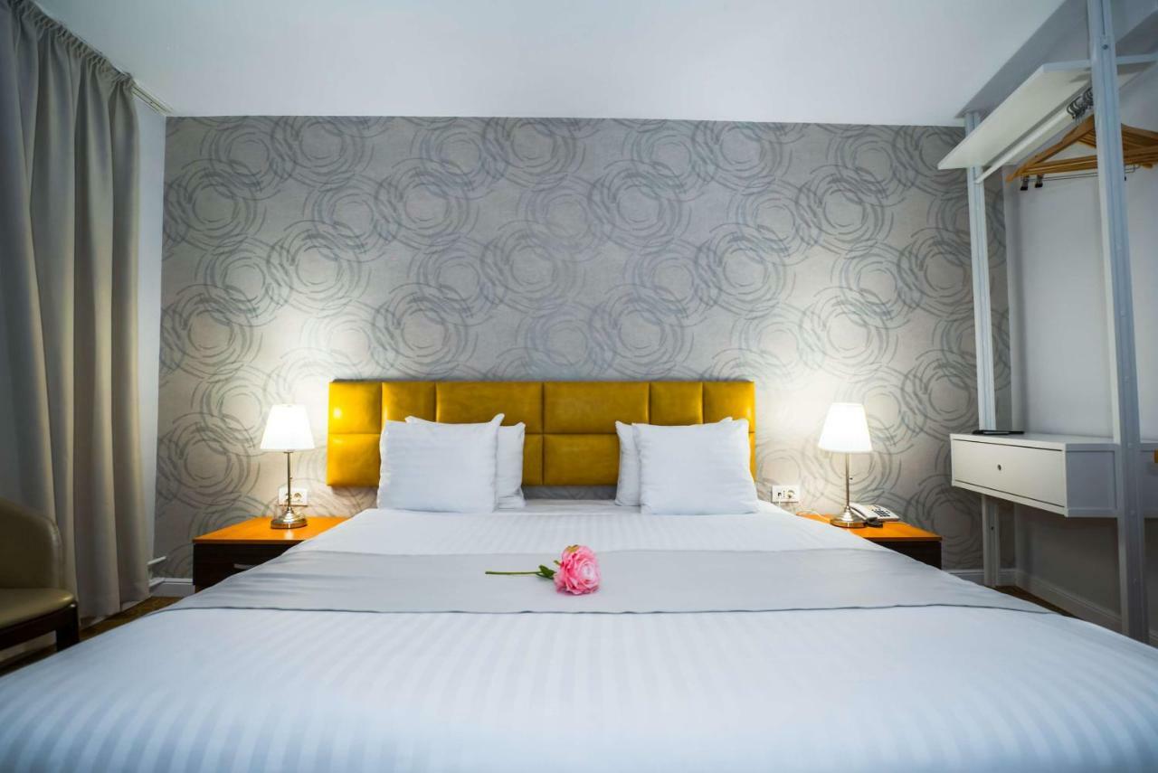 Best Western Hotel Lev Or I Bucharest Exterior photo